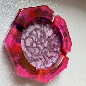 Cute Pink Ashtray | Living Room | Creative Decor | Resin Decor | Herb | Tobacco | Smoke Accessories | Stoner Gifts |
