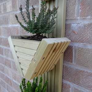 Vertical Triple MINI Wooden Garden Planter fence/wall Hanging image 3
