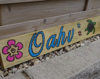 Oahu Directional Outdoor Wooden Garden Sign