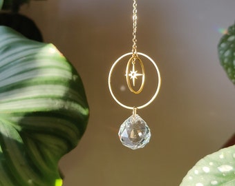 Acchiappasole ASTRO AIR: Mini decorazione luminosa a forma di stella in ottone e cristallo | Decorazione celeste da appendere in casa o in auto