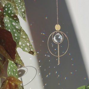 Suncatcher ATHENA • Déco Bohême pour la Maison ou la Voiture • Attrape Soleil Feng Shui en laiton et cristal de verre, fait main en France