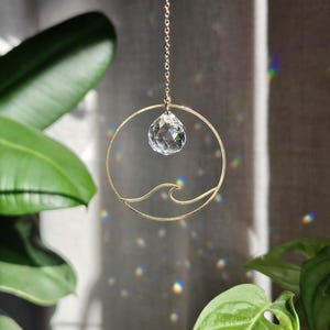 Mini Crystal Suncatcher WAVE : Minimalist ocean themed rainbow maker | Water hanging decoration | Light catcher window ornament | Small gift