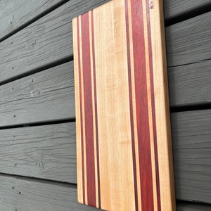 Handcrafted edge grain cutting board