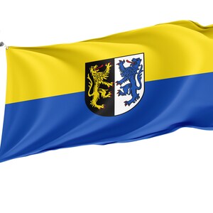 Flag District of Kusel, impression de design unique, drapeaux pour une utilisation intérieure et extérieure, taille - 3x5Ft / 90x150cm, fabriqué dans l’UE