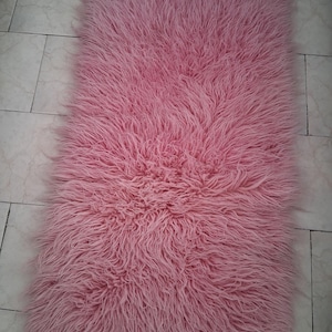 Flokati greek Carpet, vintage wool carpet,carpet 60&#39;,carpet natyral wool, pink carpet,light carpet.pink fluffy carpet, pure pink carpet.