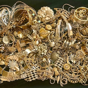 ALL GOLD TONE  vintage costume jewelry for crafting repair or wear chain bracelet brooches earrings rings broken jewelry making findings lot