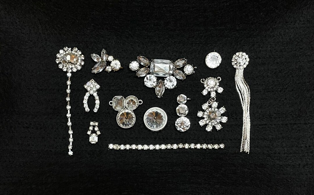 Vintage Rhinestone Costume Jewelry Brooches Rhinestone Chain Crystal