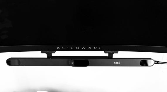 Tobii Eye Tracker 5 モニターマウント（オプションの WinWing UFC-ICP