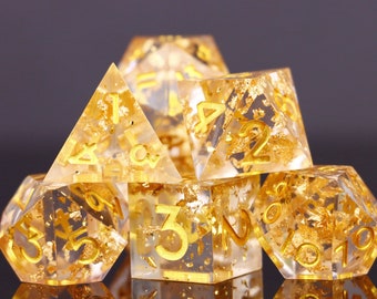 Gold Würfel | DND Würfel | Dungeons und Drachen | MTG Tabletop Spielwürfel | Resin Würfel | Würfel mit Holzbox für Geschenke | W20 D12 D10 D8 D6 D4