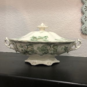 J & G Meakin Covered Serving Bowl