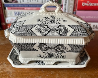 Antique Ironstone Black & White Small Tureen/Gravy Boat