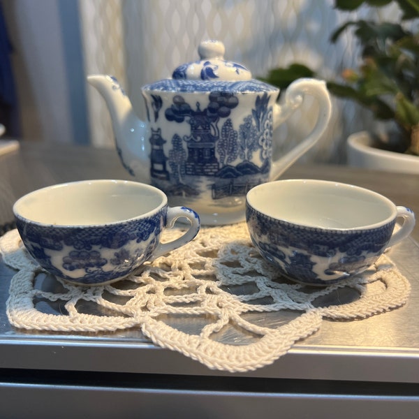 Blue Willow Teapot Etsy