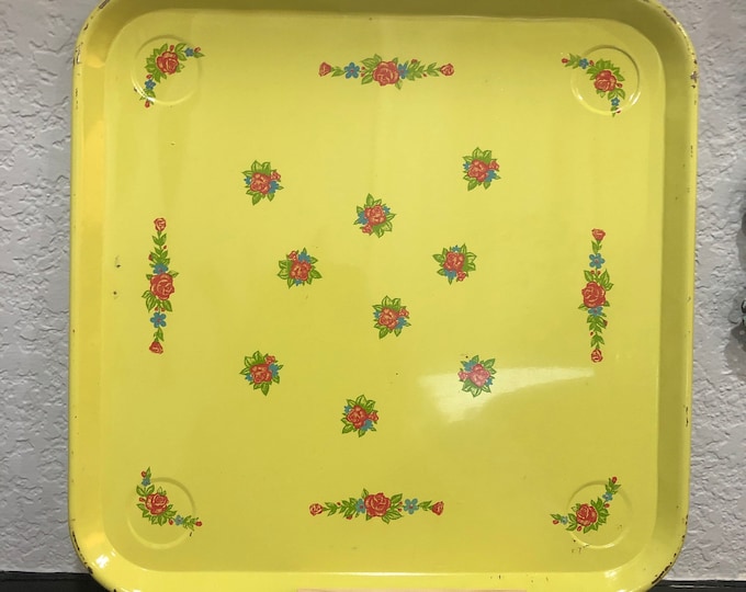 Vintage Metal Trays Set of Four Etsy