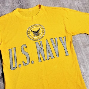Vintage 70s 80s US Navy T Shirt Vtg USN Military Tee Single Stitch Paper Thin USA Large L