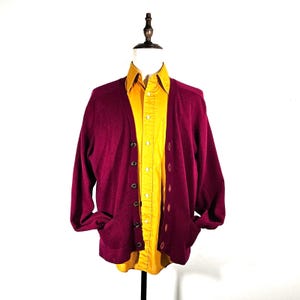 Vintage 60s Burgundy Wool Cardigan Sweater Vtg 1960s Hipster Grandpa Grunge M / L