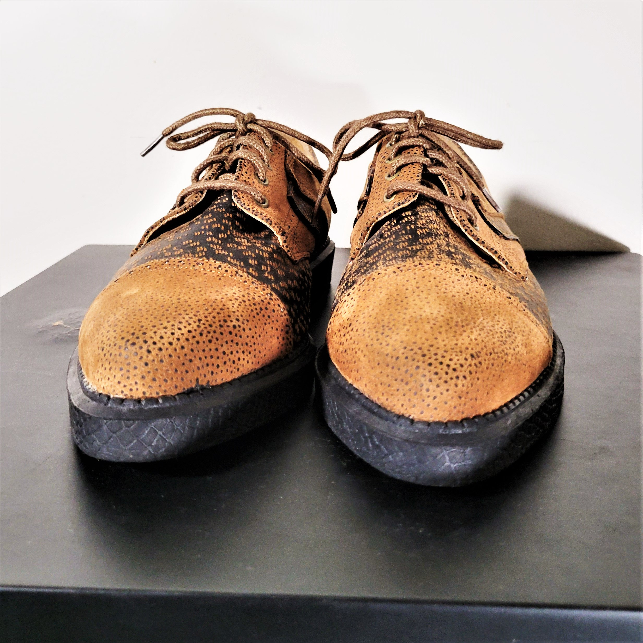 Vintage 80s Brown Playboy Sneakers | Size M 7.5\
