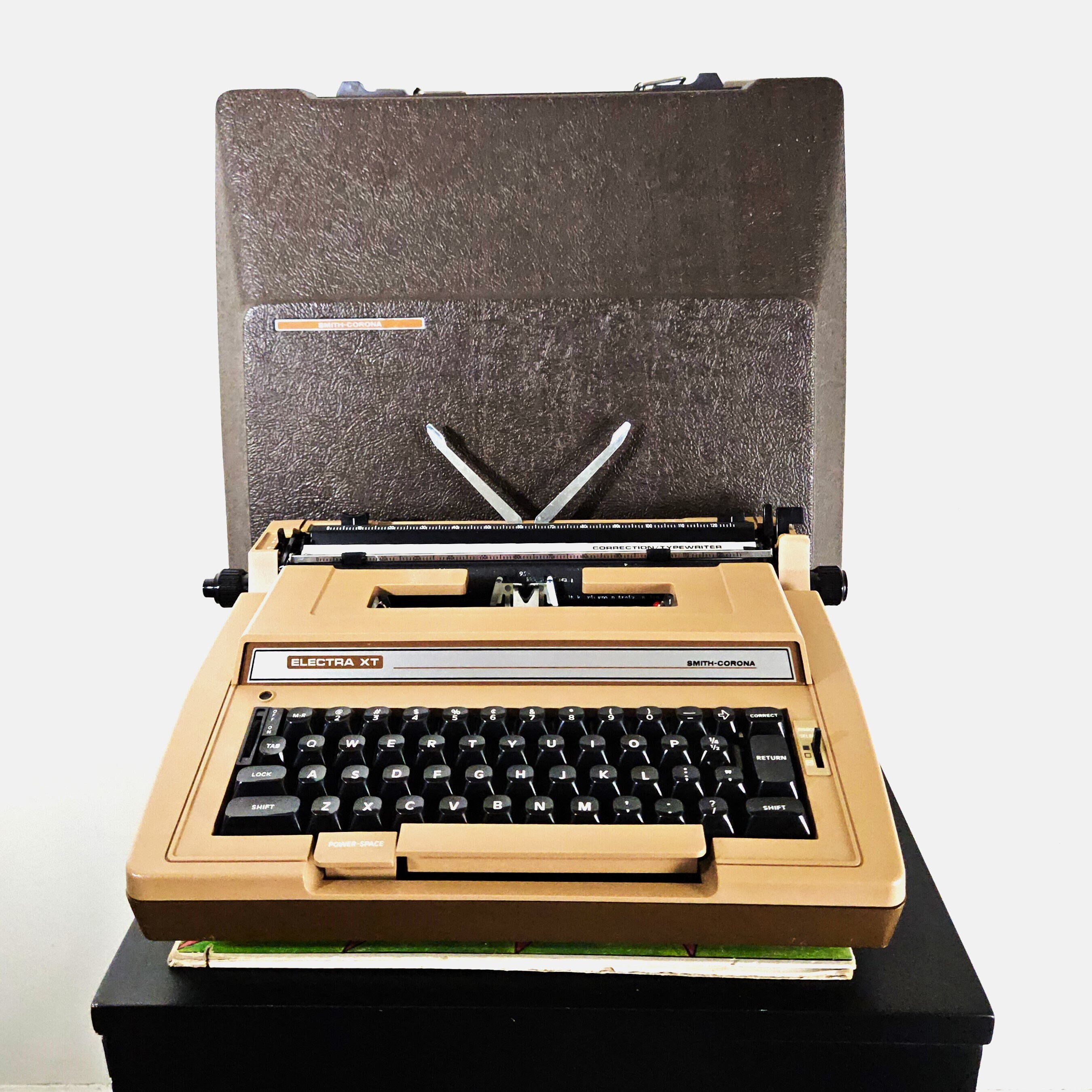 Sales Vacation Sale. Vintage 1970s Smith Corona Pride Line Typewriter. 1970s Office. Vintage Office.