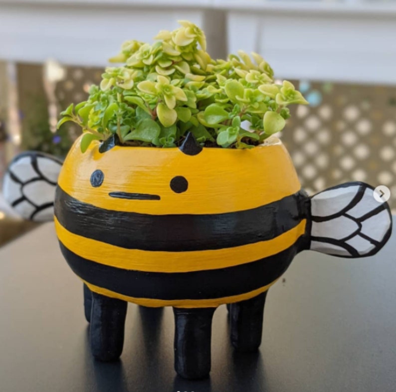 Handmade Cute Bee Shape Pottery Ceramic Vase Decorate Your image 0