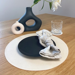 sets de table lavables ronds 35 cm, cuir vegan, crème
