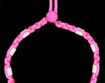 Collier pour chien naturel EM réglable de couleur rose