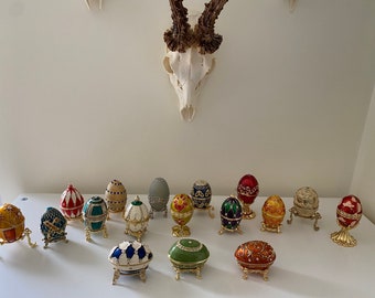 A selection of Atlas Edition Faberge Decorative Trinket Eggs