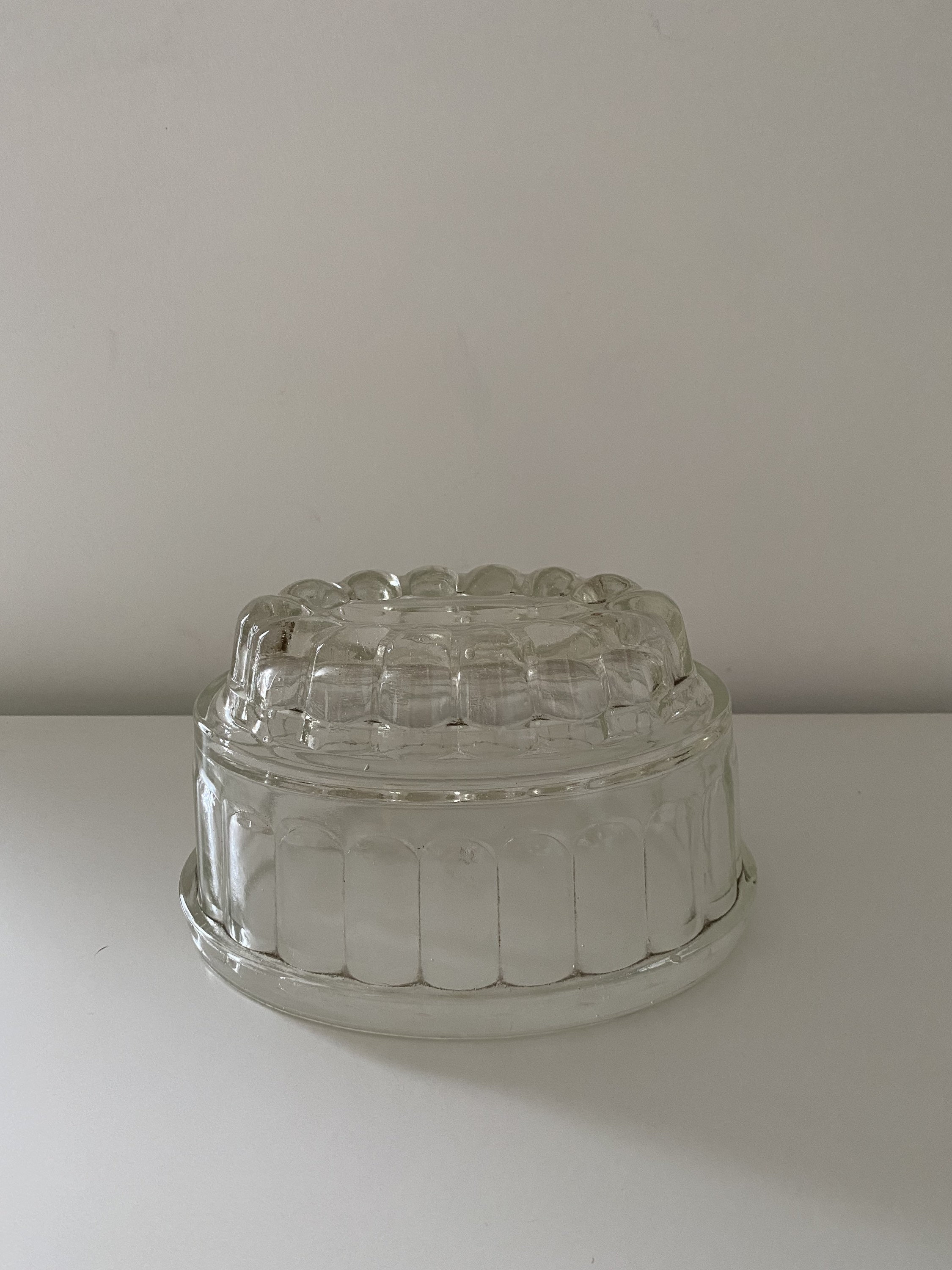 A Selection of Vintage Jelly Moulds Etsy UK