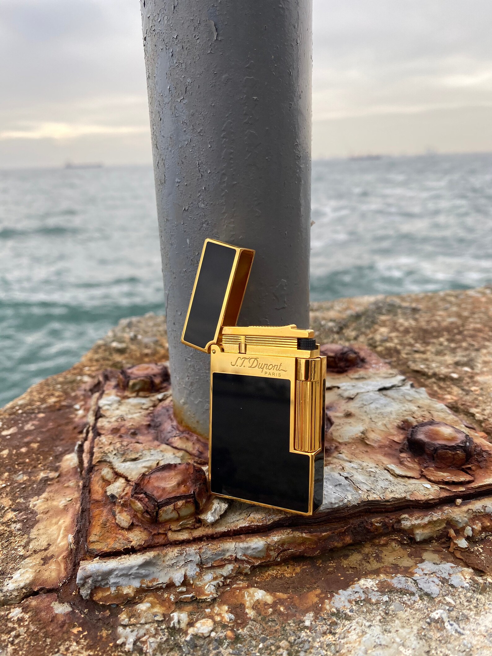 S.T Dupont Lighters Black and Gold Simple And Elegant Lighter Etsy