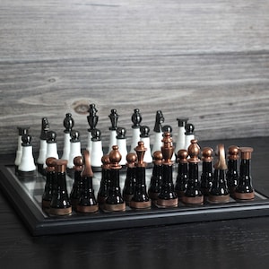 Modern Metallic Chess Set: Black & White Accents, Elegant Pieces, High Quality Gift for Chess Enthusiasts, Stylish Gaming Set