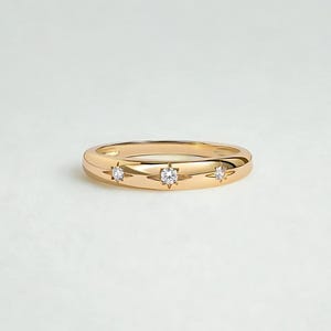 Starburst Thin 3 Stone Diamond Ring, Personalized Silver Gold Plated Ring, Dainty Minimalist Ring, Celestial Star Setting Promise Ring Gift
