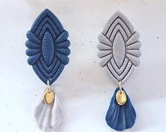 Pendientes colgantes de arcilla polimérica desiguales, pétalos florales, hechos a mano