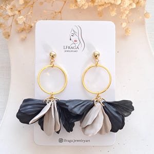 Floral Earrings, Neutral Polymer Clay Earrings, Clay earrings, Dangle Earrings, Statement Handmade Earrings, Lightweight Earrings, Gift Her