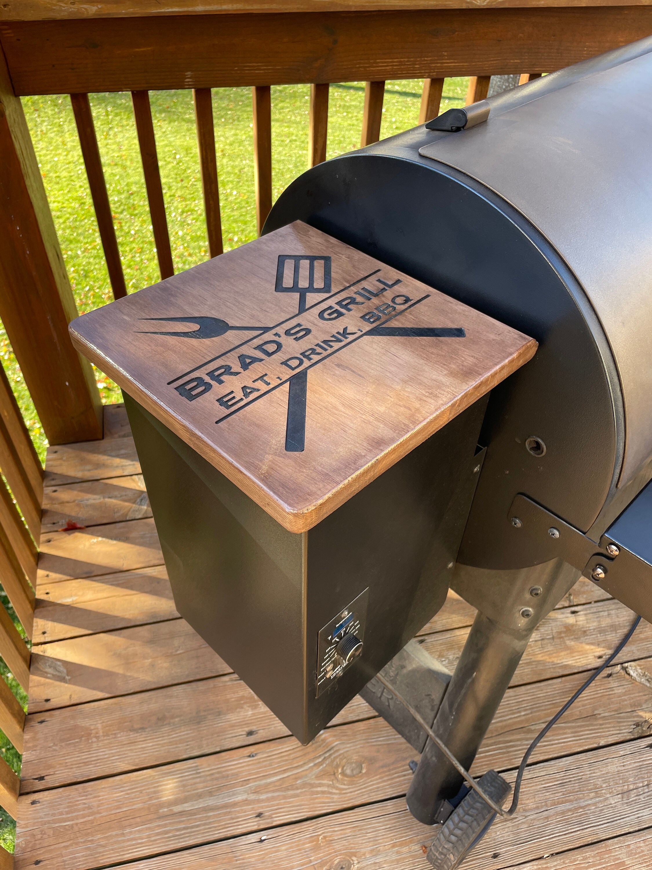Traeger Wood Pellet Bins Traeger Pellet Storage Bin Side-Mount