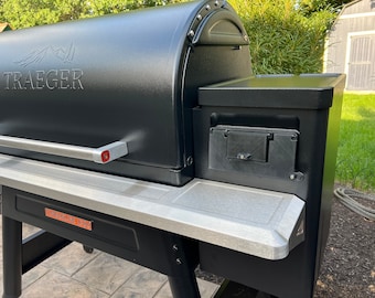 Control Cover for Traeger Pellet Smoker & Grill - D2/D2 PRO Wifi Controller w/Meat Probe Storage