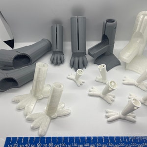 3D printed prosthetic leg attachment for dogs