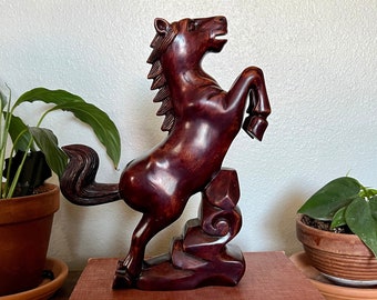 木製 ヴィンテージ 馬 ヴィンテージの木製の馬の像 - 乗馬。#905G514K9 - Etsy 日本