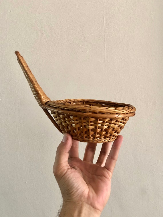ヴィンテージ ウィッカー バスケット - ハンドル付きバスケット