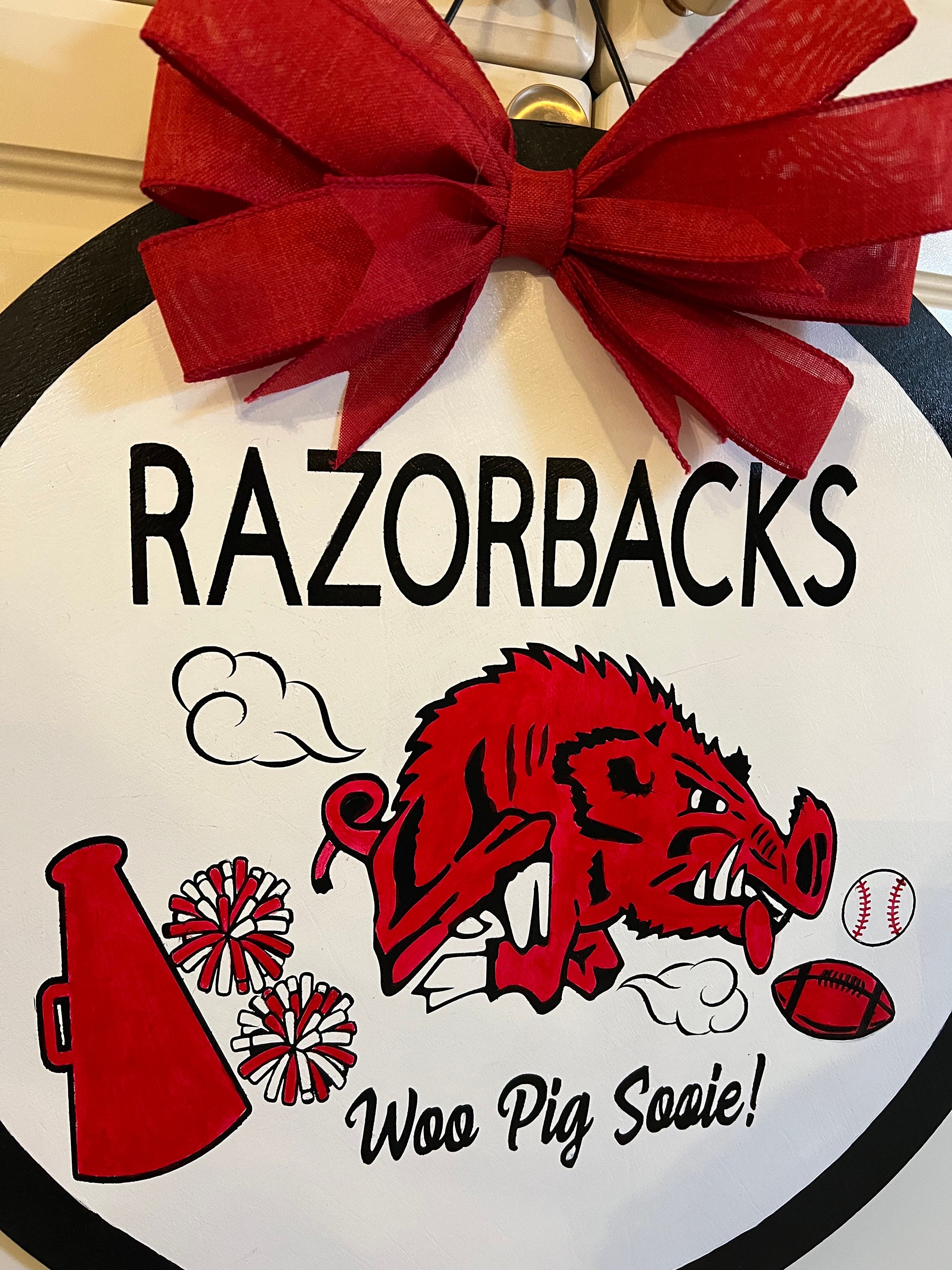 Arkansas Razorback Cheerleader Wooden Door Hanging - Etsy