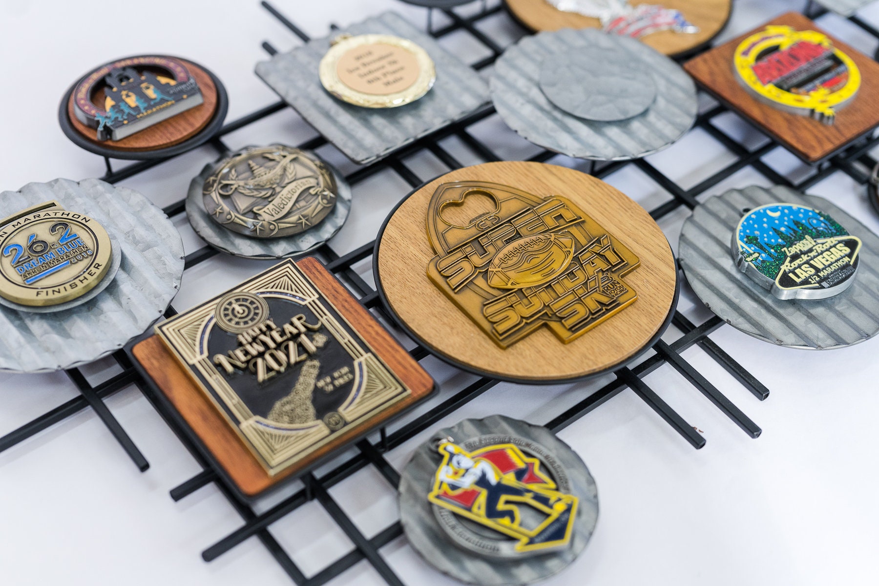 Running Medal Display Medal Display Runner Creative Wall Art Hanger Hangers Holders  Collectible display DIY Wall Display DIY Wall art