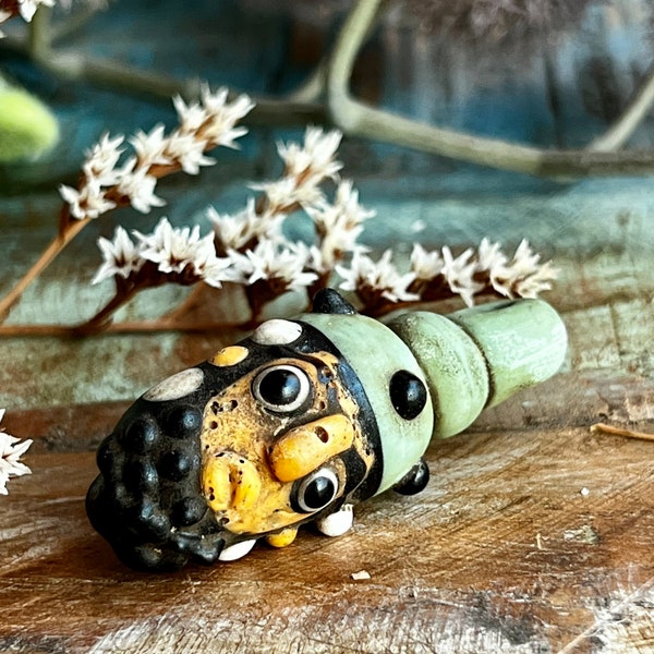 Antique Phoenician glass bead pendant, a replica from Venice 1920s, Antique Venetian glass reproduction of Vth century BC Phoenician head