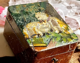 Antique wooden pocket watch box with cats, cat box, watch box, brooch box, presentation box, engagement box