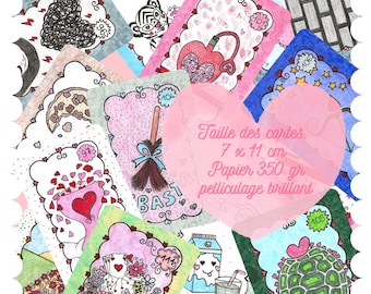May include: A collage of colorful illustrated cards with various themes, including hearts, animals, and household objects. The cards are 7 inches by 11 inches and printed on 350 gsm paper with a glossy finish. The text on the cards reads "Taille des cartes: 7 x 11 cm Papier 350 gr pelliculage brillant" and "@milin_moonlight".