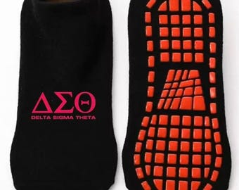 DELTA SIGMA THETA Pilates/Grip Socks