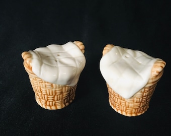 Vintage Woven Basket Salt & Pepper Shakers | Retro Kitchen Decor | Collectible Spice Shakers