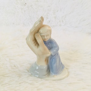 Little Girl on God&#39;s Hand Figurine – Religious Figurine, Angel Statue, Spiritual Decor