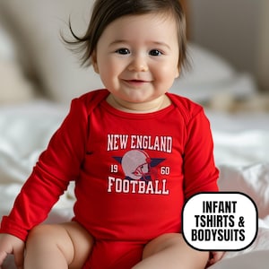 Infant Distressed Vintage Style New England Football Apparel, Newborn Baby Bodysuit and Short Sleeve Shirt, Boys & Girls GameDay Baby Shower
