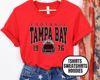 Distressed Vintage Style 4 Tampa Bay Football Unisex Apparel, Mens & Womens T-shirts/Crewneck Sweatshirts/Hoodies, Sports Fan Gift