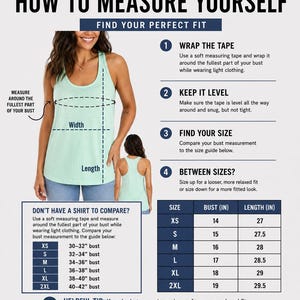 Pu&ograve; includere: Un grafico didattico intitolato HOW TO MEASURE YOURSELF con testo che spiega come trovare la taglia. Presenta una canotta verde chiaro, diagrammi per le misure di larghezza e lunghezza e una tabella delle taglie in pollici.