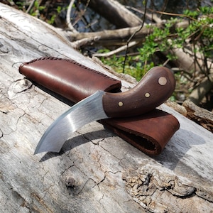 Mini Bushcraft Knife With Handmade Leather Sheath