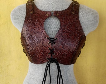 Shieldmaiden Warrior Armor Embossed Floral Design Brown Leather Female Viking Chest-plate LARP cosplay medieval