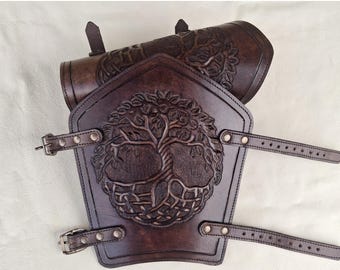 Handpunzierter Lebensbaum Leder Armschutz: LARP Armschutz